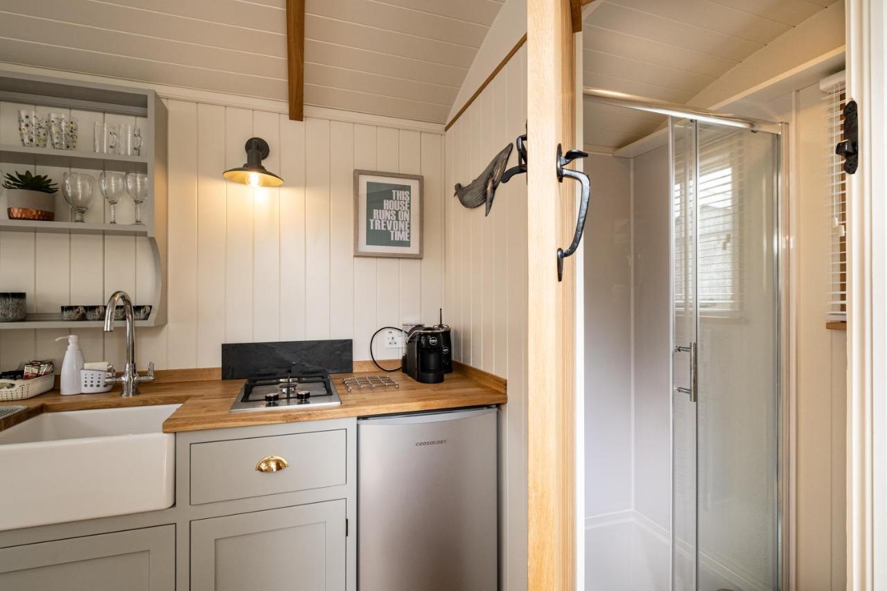 Trevone Luxury Shepherds Hut Close To The *