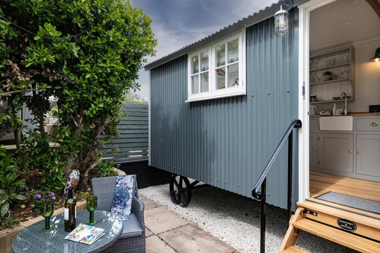 Holiday home Trevone Luxury Shepherds Hut Close To The
