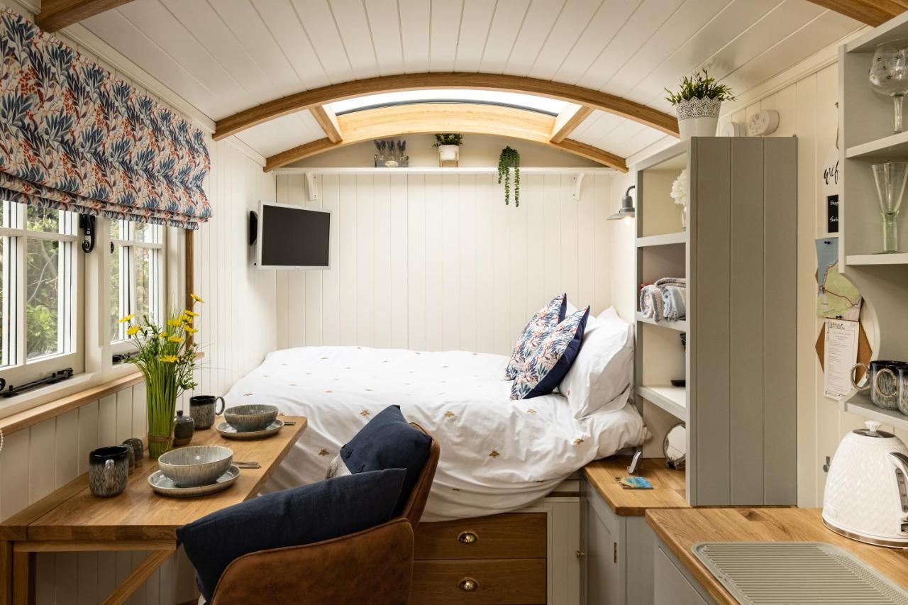 Trevone Luxury Shepherds Hut Close To The *